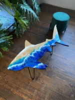 Shark table - Image 3